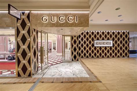 gucci frontenac|plaza frontenac shopping.